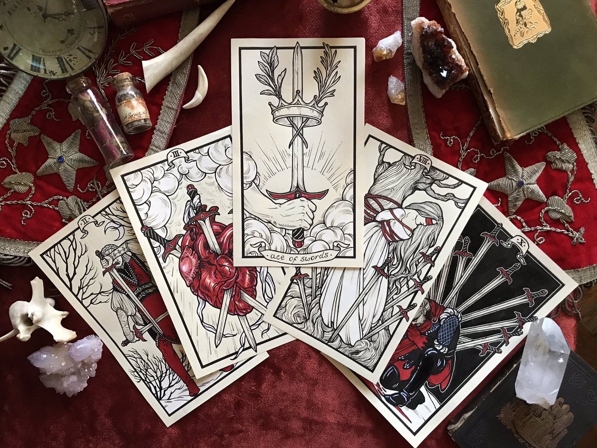 Таро ставить на обои. Fyodor Pavlov Tarot галерея. Таро фёдора Павлова. Карты Таро Постер. Таро кабинет.